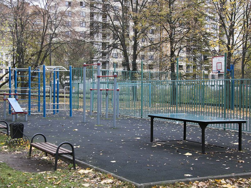 Благоустройство территории.