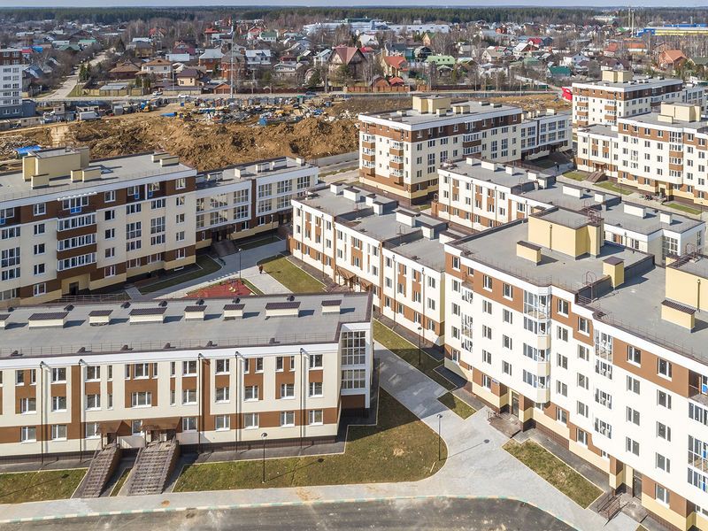 Корпуса 3.5 и 3.4 (правее). Аэрофотосъемка от 11.04.2019.