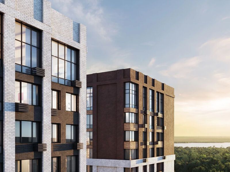 Большие окна в пол.