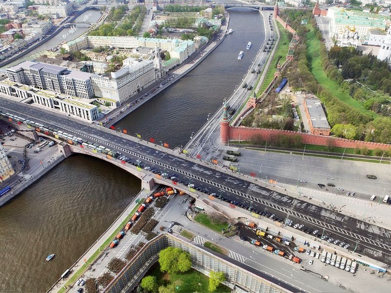 Вид сверху на комплекс и Москворецкий мост. Фото от 17.06.2017 г.